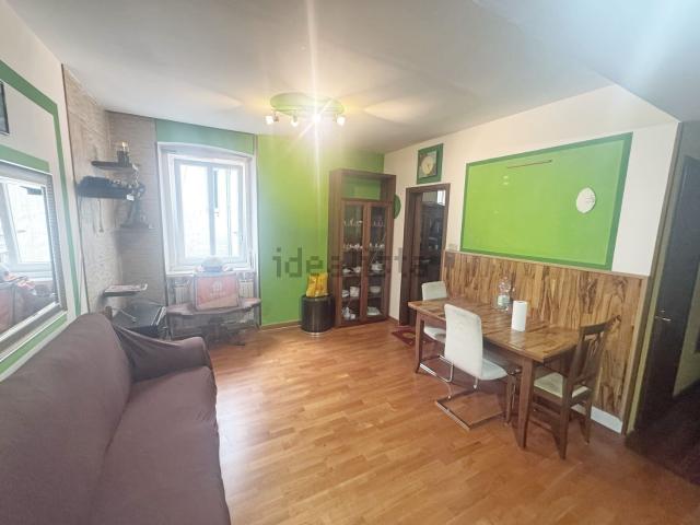 Appartamento in vendita a Barriera Vecchia, Trieste