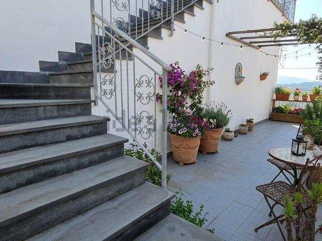 Appartamento in vendita a Rosignano Marittimo, Toscana