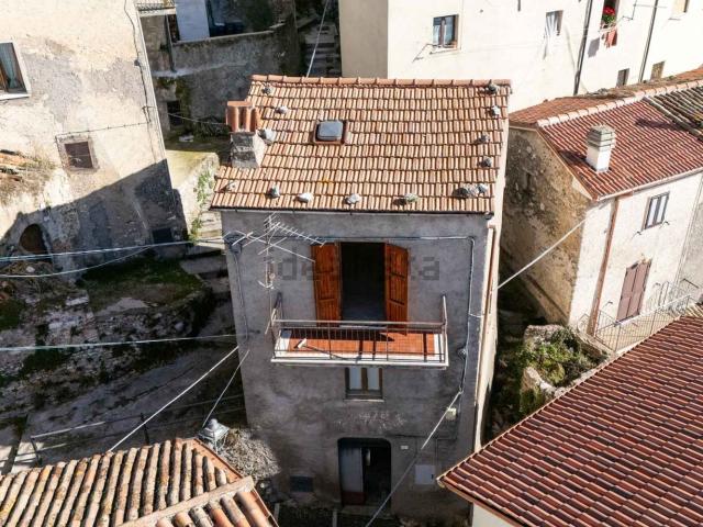Appartamento in vendita a Poggio Bustone, Lazio