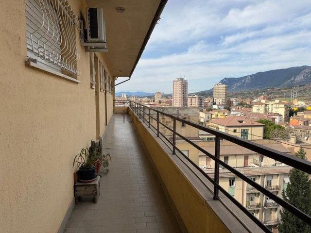 Appartamento in vendita a Città Giardino, Terni