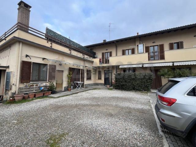 Appartamento in vendita a Buscate, Lombardia