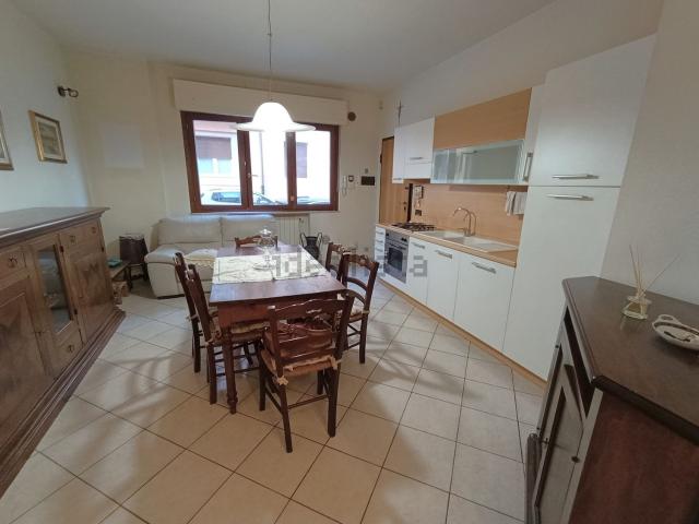 Appartamento in vendita a Lecchi, Toscana