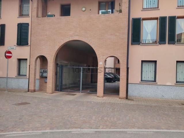 Appartamento in vendita a Monello, Binago