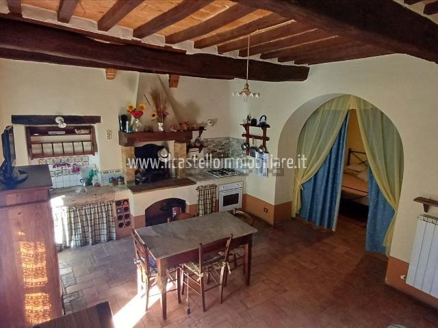Appartamento in vendita a Sarteano, Toscana