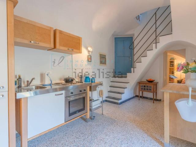 Appartamento in vendita a Castelbianco