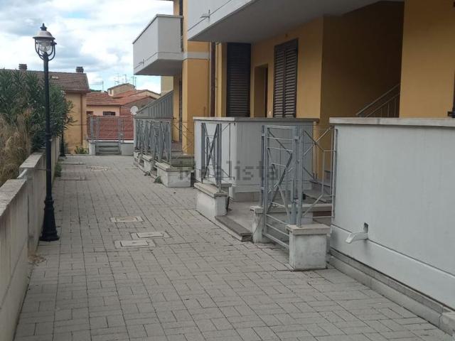 Appartamento in vendita a Bivio Di Ravi, Toscana