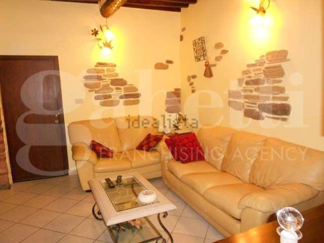 Appartamento in vendita a Bivio Di Ravi, Toscana