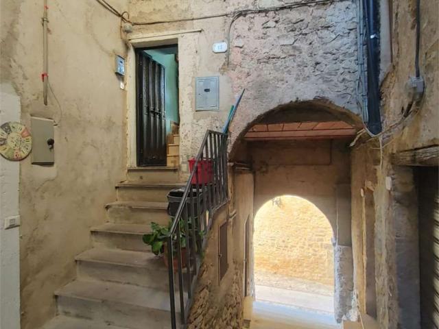 Appartamento in vendita a Terni, Umbria