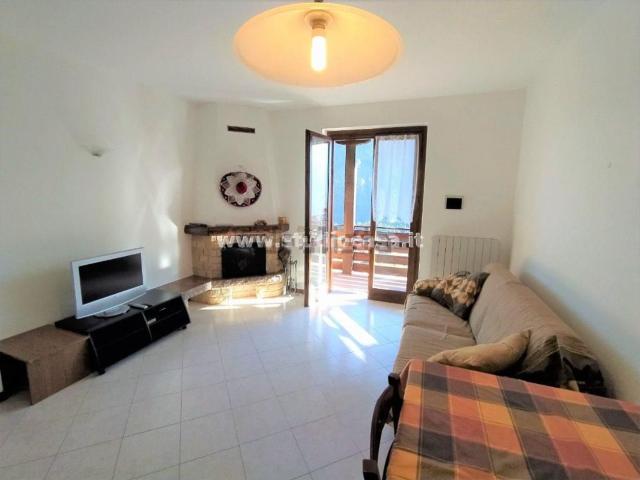 Appartamento in vendita a Clusone, Lombardia