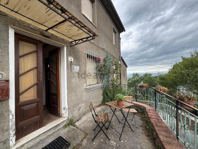 Appartamento in vendita a Montecatini Val Di Cecina, Toscana