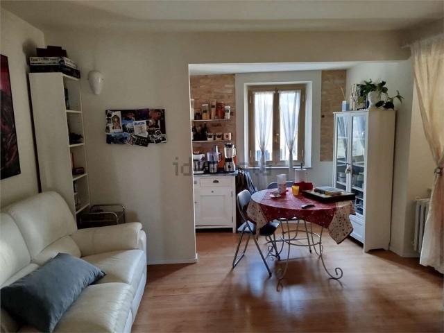 Appartamento in vendita a Porta Cerasa, Marche