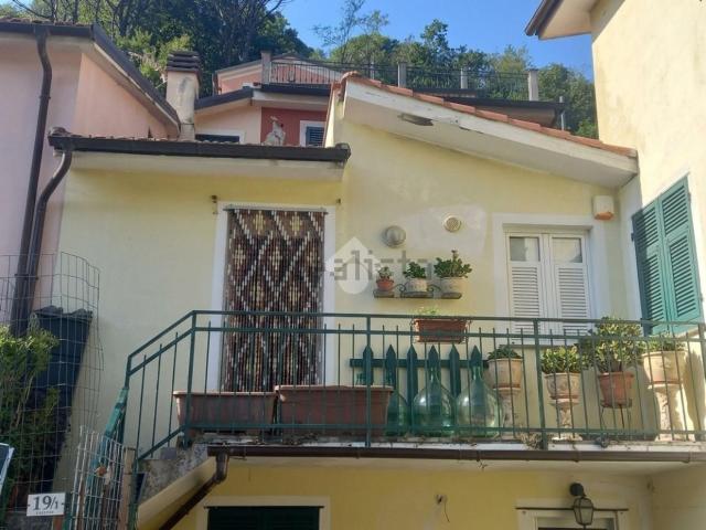 Appartamento in vendita a Rivarola, Carasco