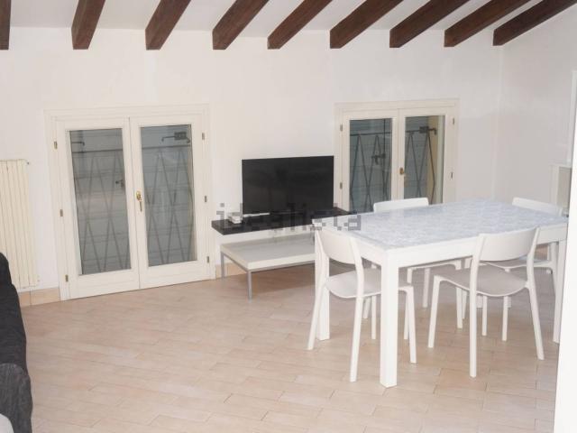 Appartamento in vendita a Unione Comuni Modenesi Area Nord, Mirandola