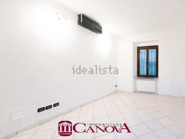 Appartamento in vendita a Cabiate, Lombardia