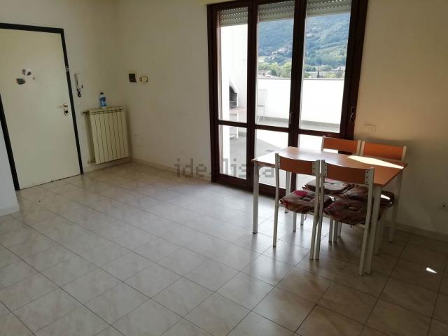 Appartamento in vendita a Dicomano, Firenze