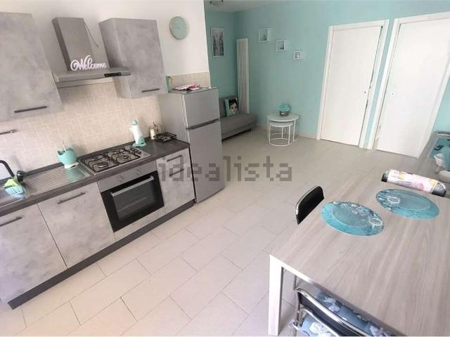 Appartamento in vendita a Centro, Marche