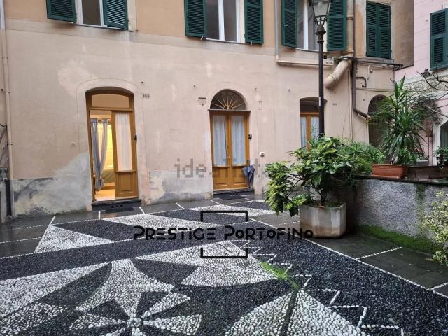 Appartamento in vendita a Migliaro, Camogli