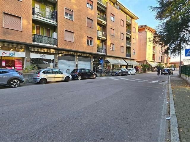 Appartamento in vendita a Magenta, Lombardia