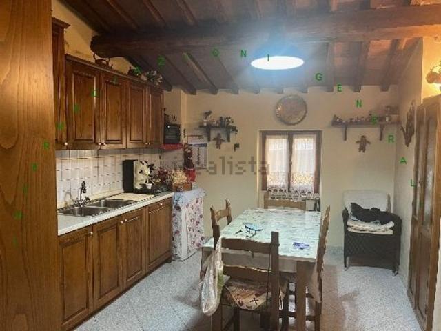 Appartamento in vendita a Vicchio, Toscana