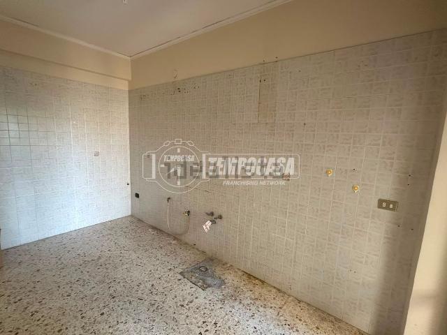 Appartamento in vendita a Afragola, Campania