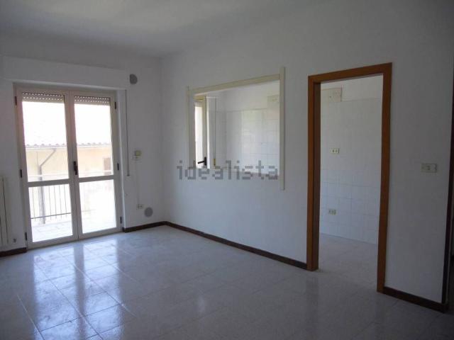 Appartamento in vendita a Capolavilla, Marche