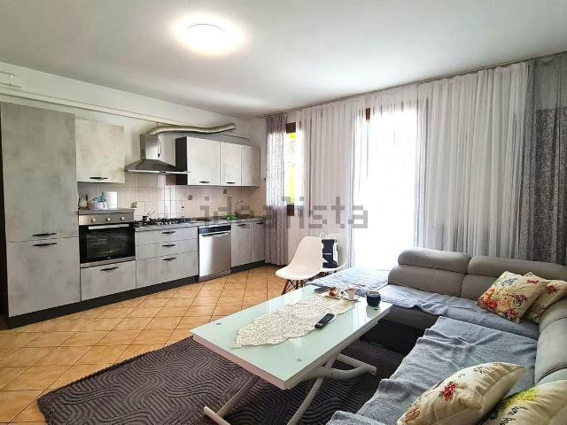 Appartamento in vendita a Fossalunga di Vedelago, Vedelago