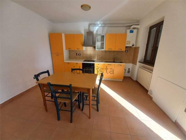 Appartamento in vendita a Marche, Macerata