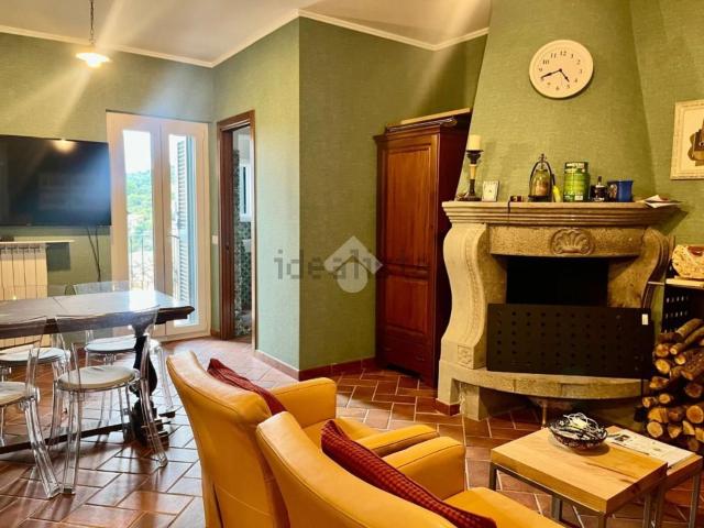 Appartamento in vendita a Soriano Nel Cimino, Lazio