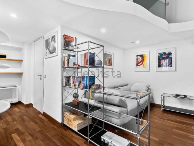 Appartamento in vendita a Municipio 1, Milano