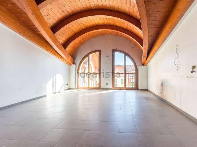 Appartamento in vendita a Mezzana, Somma Lombardo