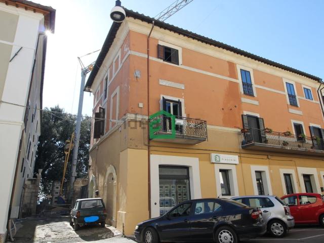 Appartamento in vendita a Giove, Umbria
