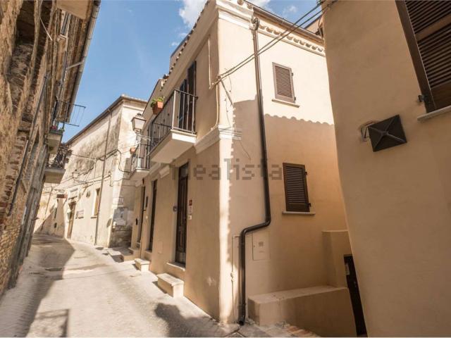 Appartamento in vendita a Città Sant'Angelo, Pescara