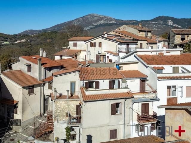 Appartamento in vendita a Pescorocchiano, Lazio