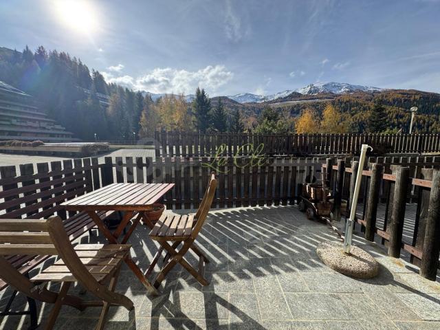 Appartamento in vendita a Gressan, Aosta