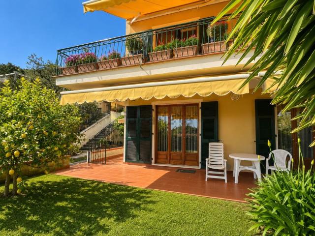 Appartamento in vendita a Bagnola, Lerici