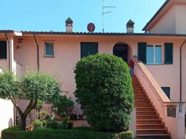 Appartamento in vendita a Madonna di Mezzastrada, Palazzo Del Pero
