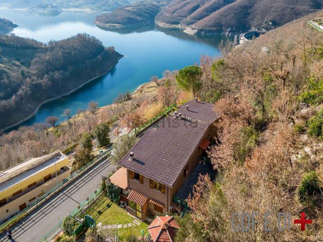 Appartamento in vendita a Rocca Sinibalda, Lazio
