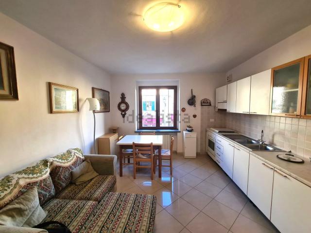 Appartamento in vendita a Castellina Marittima, Toscana