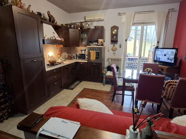 Appartamento in vendita a Magione, Umbria