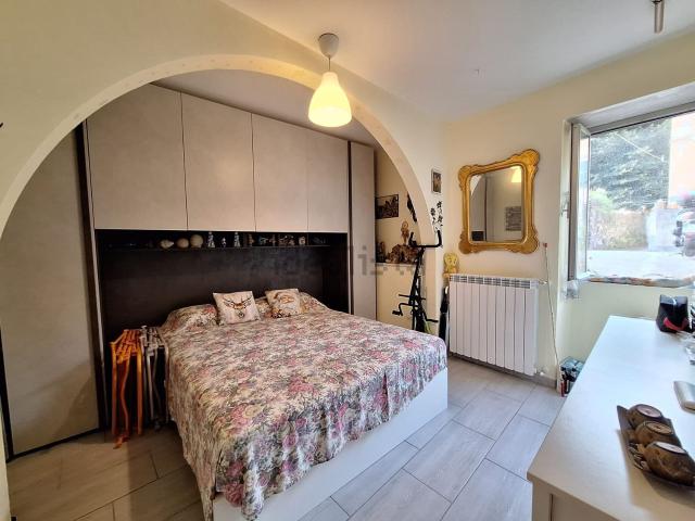 Appartamento in vendita a Val Polcevera, Serra Riccò