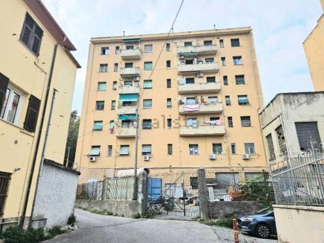 Appartamento in vendita a Case Bruciate, Genova
