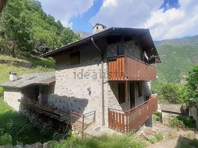 Appartamento in vendita a Spriana, Lombardia