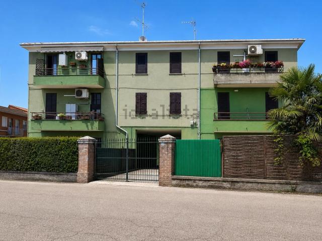 Appartamento in vendita a Crocetta-San Lazzaro-Modena Est, Modena
