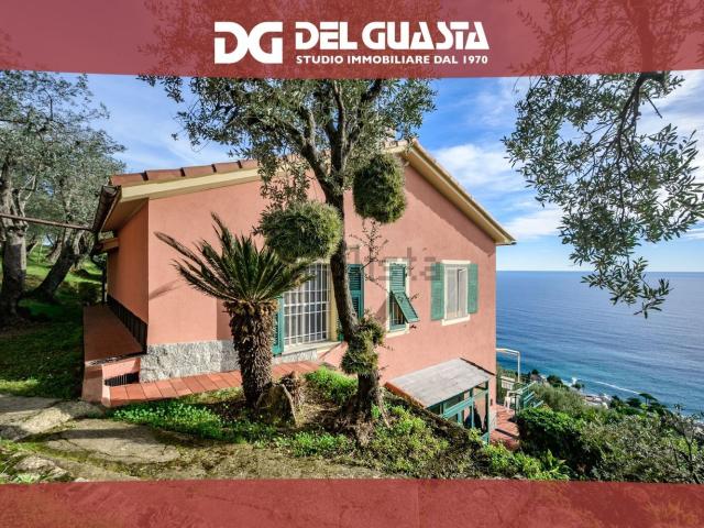 Appartamento in vendita a Bogliasco, Liguria