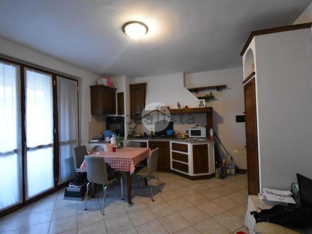 Appartamento in vendita a Castiglione Delle Stiviere, Lombardia