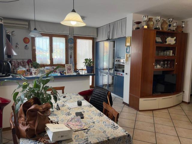 Appartamento in vendita a Torre del Lago Puccini, Viareggio