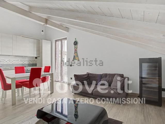 Appartamento in vendita a Travaino, Caronno Varesino