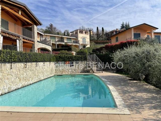 Appartamento in vendita a Torri Del Benaco, Veneto
