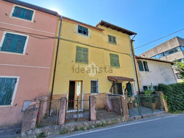 Appartamento in vendita a Ceranesi, Liguria