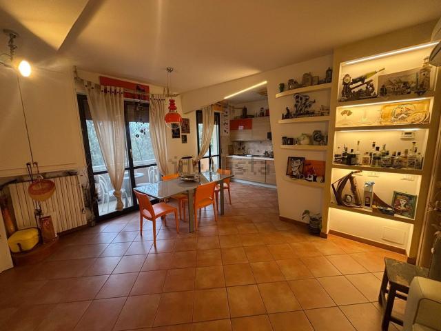 Appartamento in vendita a Marche, Pesaro E Urbino